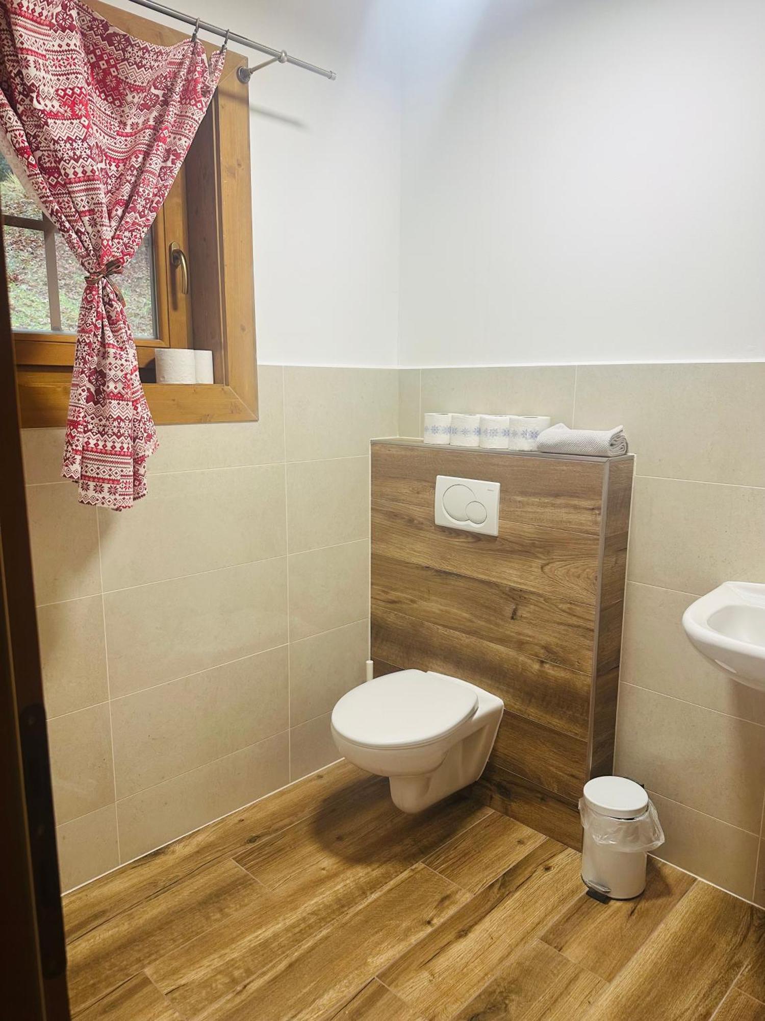 Drevenica Uhorcik Chalet *